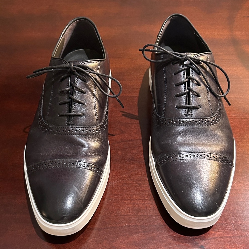 Johnston & Murphy Black Leather Oxfords with White Soles